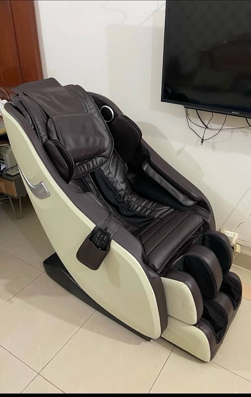 JC Buckman 3D Massage Chair 1