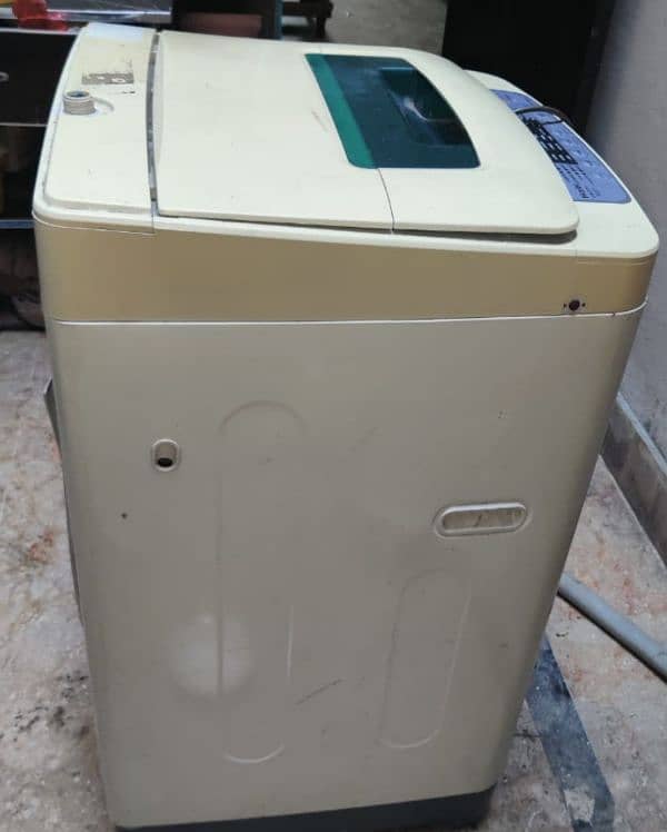 Haier Washing and dryer Machine automatic 3