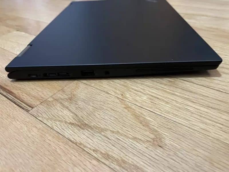 Lenovo Thinkpad x13 yoga Core i7 10th generation (quad core processor) 2