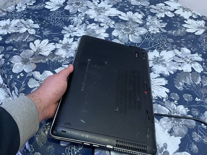 Urgent Sale I5 4th Gen 512 GB SSD 5