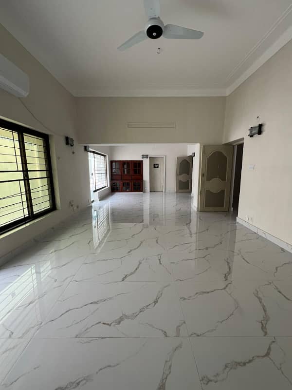 2 Kanal House Near M M Alam Road Gulberg 1