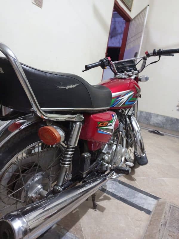 honda cg125 model 2023 red color 5