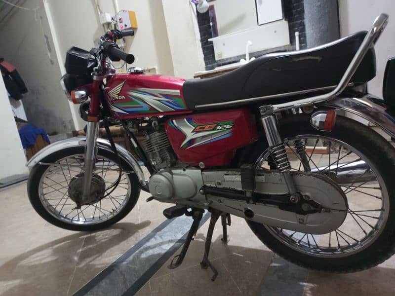 honda cg125 model 2023 red color 7