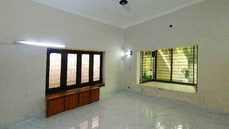 2 Kanal House Near M M Alam Road 6