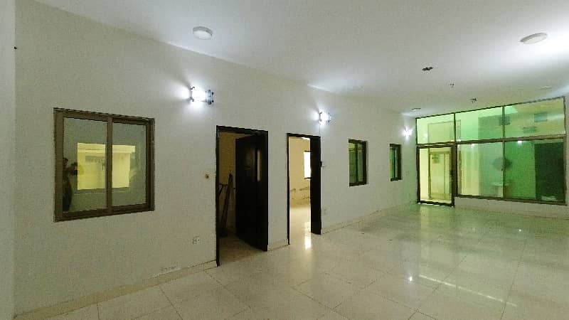 2 Kanal House Near M M Alam Road 29