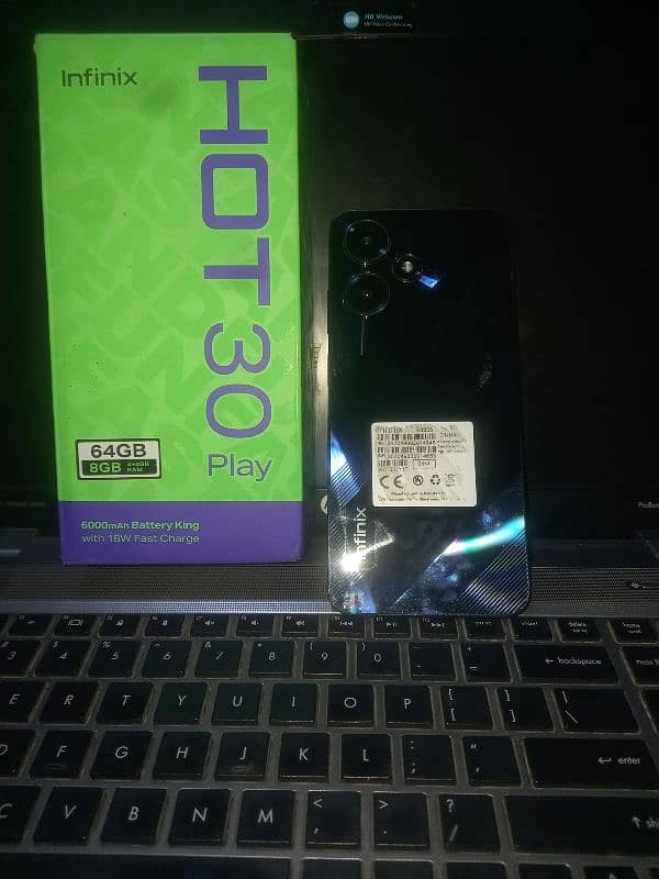 Infinix Hot 30 play 4+4/128 2