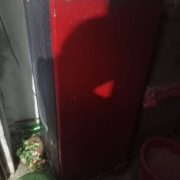 inverter dowlanc small size fridge 1