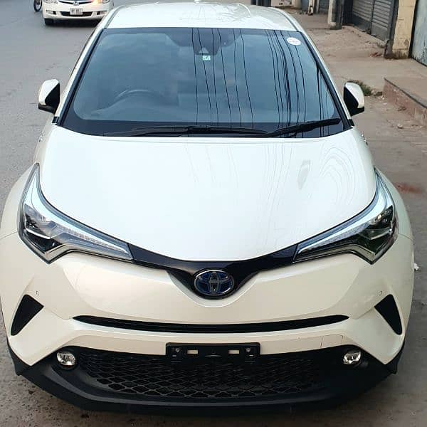 Toyota C-HR 2019/24. G-LED 0