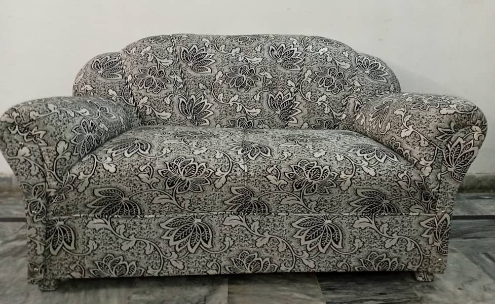 4 pices (1+2+2+3)  Sofa Set hai, 100% Original Master molty foam hai 0