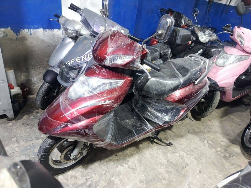 suzuki 49cc scooties contact at 0300 4142432 19