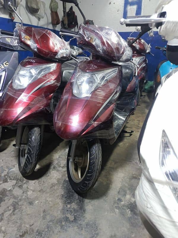 united 100cc scooties 49cc japanese scooties contact at 03004142432 15