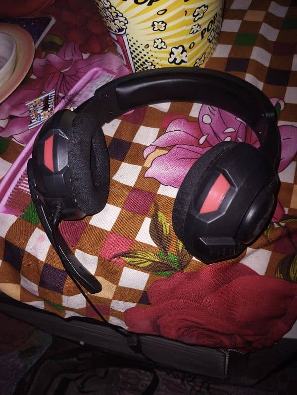 best lat ka headphone for sale 10by10  wair Wala ha 2