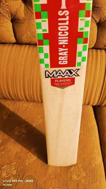 Gray Nicolls Hard Bat 1