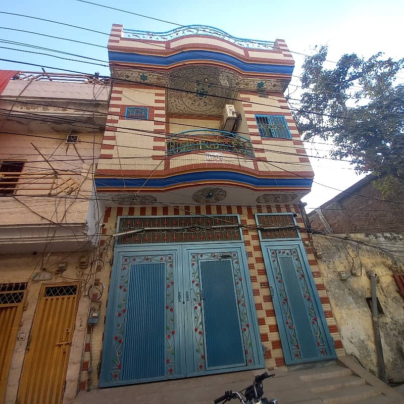 4 Marla Half Triple Story House For Sale In Taj Pura D Block Mian Amiru Din Park Lahore 2