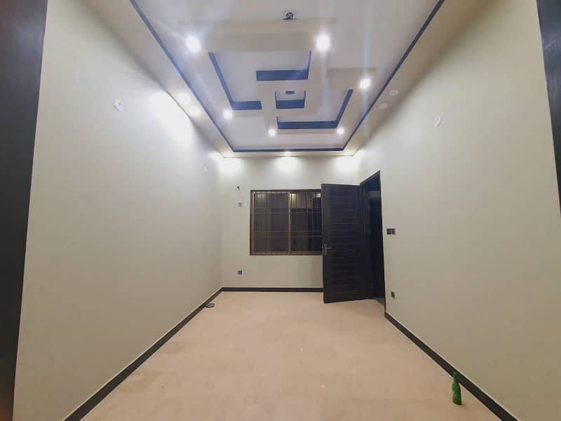 120 Sq Yards Double Story House For Rent in Sector R Gulshan-e-Maymar 2