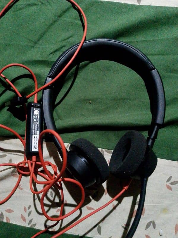 poly 3320 headset with mic Usb A to connect your pc 1