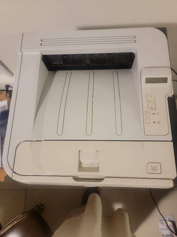 HP Laserjet P2055d 3