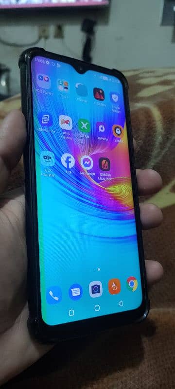 Infinix hot 9 play 4gb 64gb box and mobile condition bhi Achi ha 5