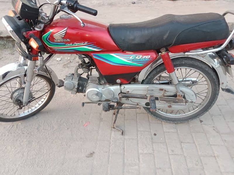 URGENT SALE Prefect to use Honda CD-70 1