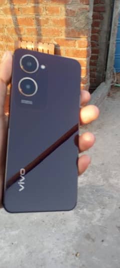 vivo y18 4 128 GB offical pta approved