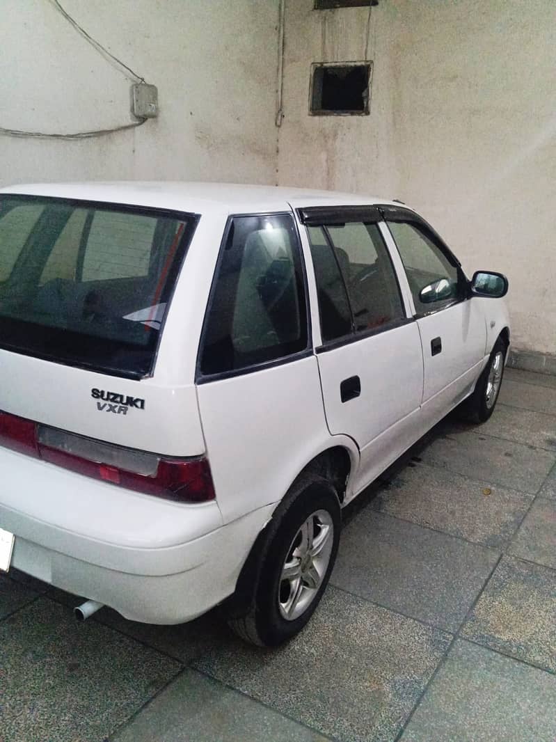 Suzuki Cultus VXR 2005 for urgent sale 2