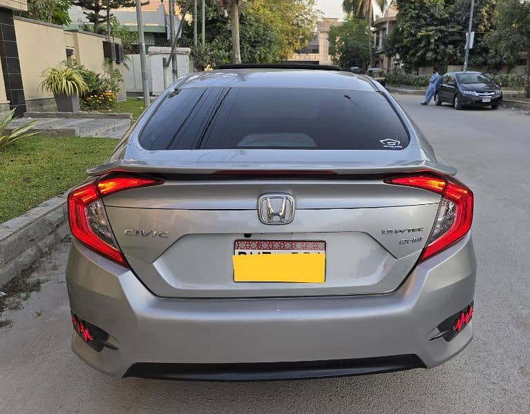 Honda Civic VTi Oriel Prosmatec 2018 12