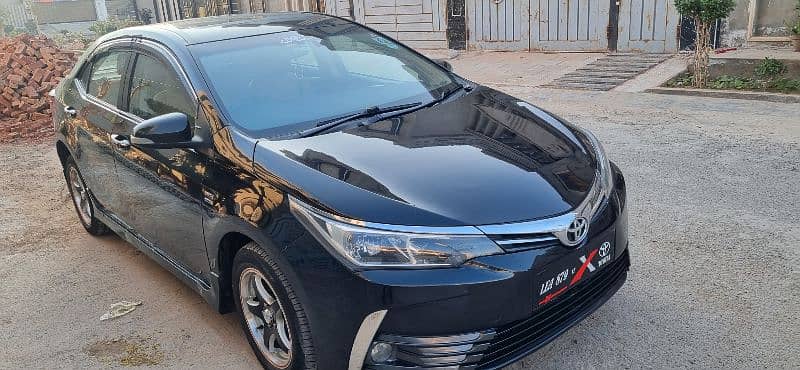 Toyota Altis Grande 2017 11