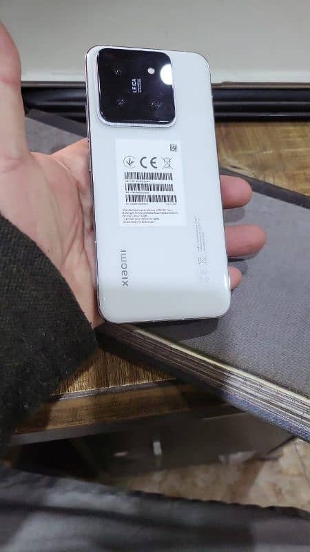 Xiaomi 14 12/512gb OFFICIAL PTA global 2