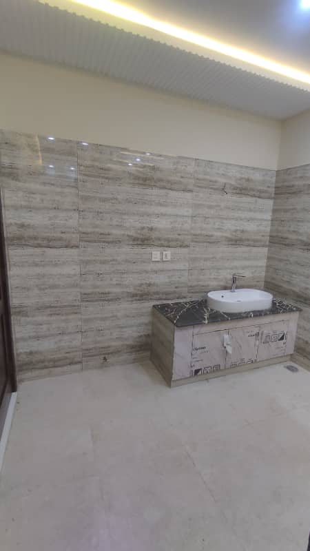 A 1 Kanal House In Lahore Is On The Market For sale Living in Lahore can be a dream come true so start looking for property options today. 7