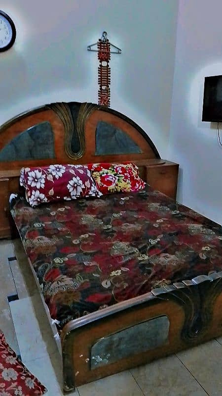 bed set with mattress 0