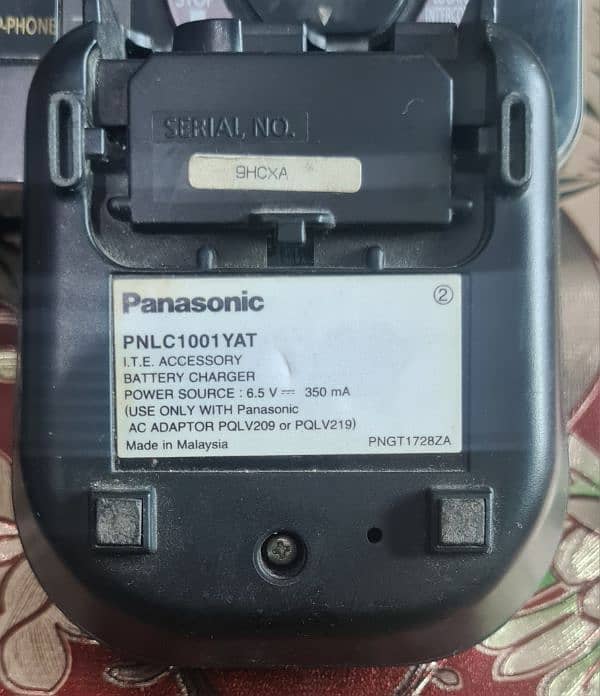 Panasonic Telephone 2 line good Condition for Sale in reasonable price 7