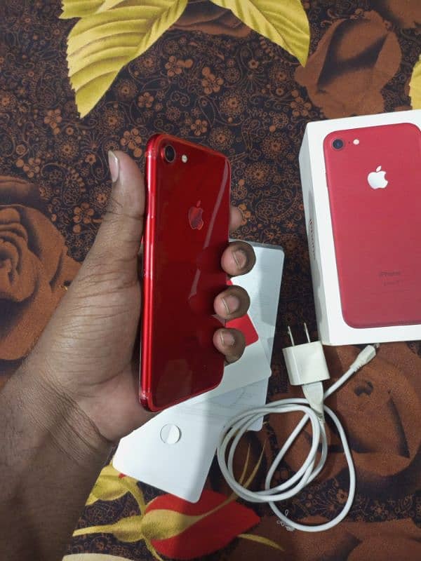 I phone 7 GB 128/PTA approved 4