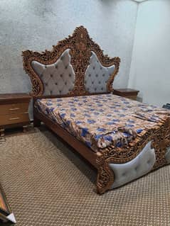 carving Bed set Brand new Not used Without mattris (Just call me)