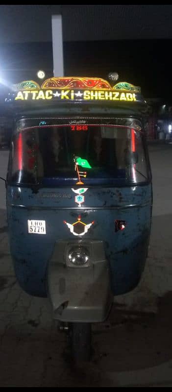 2 stoke auto rickshaw 0