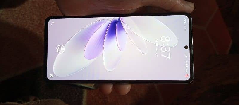 Vivo v 27 e 5