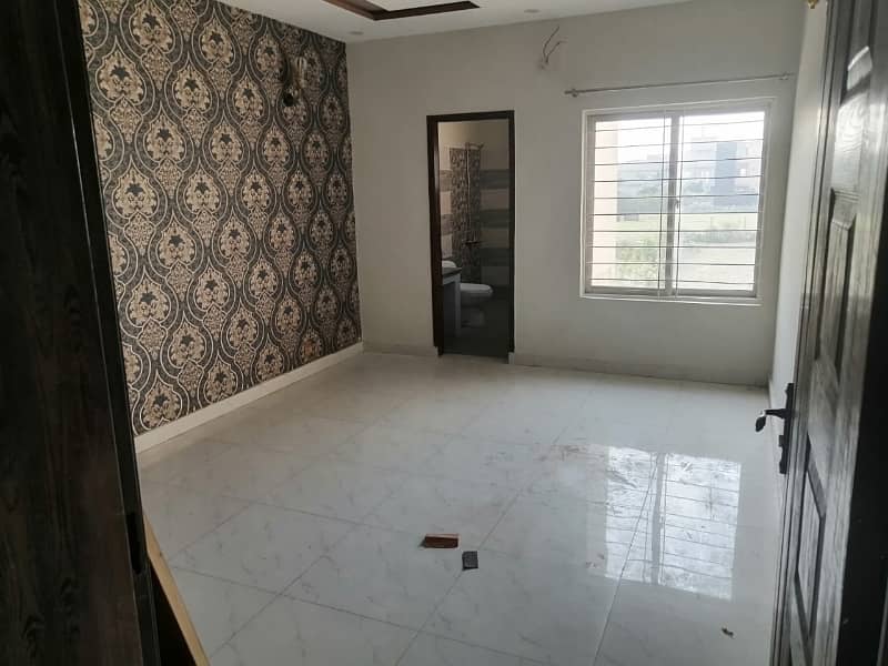 Beautiful House Hot Location Upper Portion Is For Rent 1