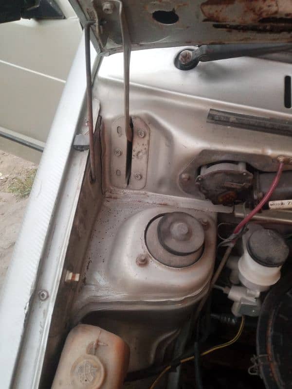 Suzuki Mehran VXR 2003 in jenuine condition. inner seal to seal. o 10