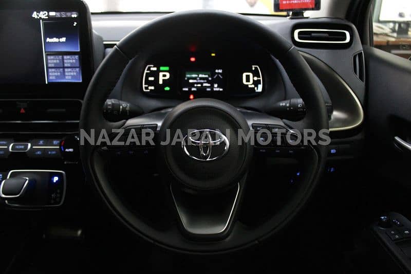 Toyota Aqua Z Package Model 2021 - Fresh Import 5 A Garde 9