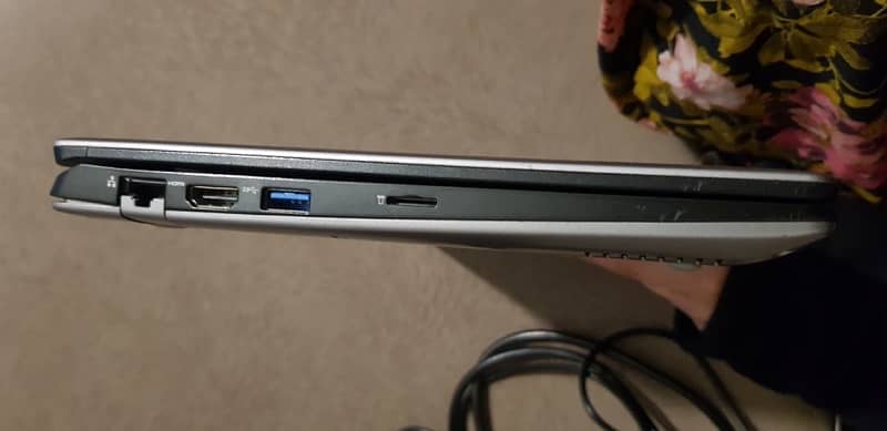 haier laptop slightly used 2