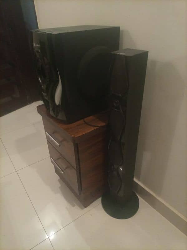 new speaker only 6 month 6 month warranty complete Saman 1