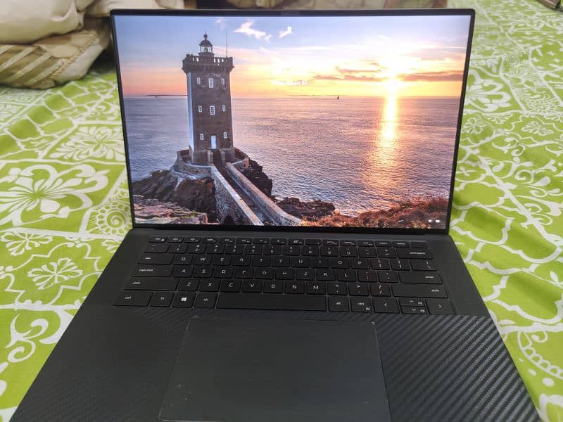 Dell precision 5550 2