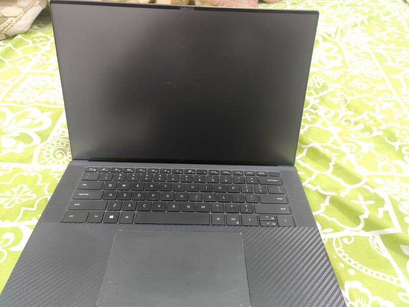 Dell precision 5550 3