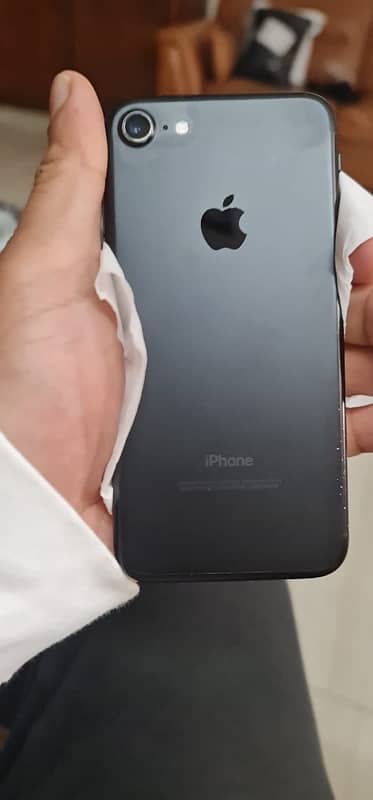 IPhone 7 urgent sale 2