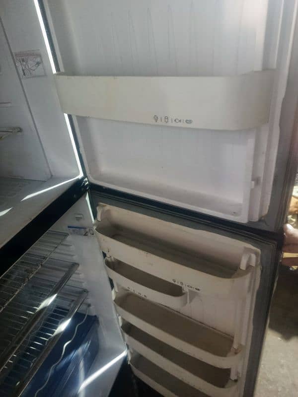 ORIENT Refrigerator Good condition and good working 5