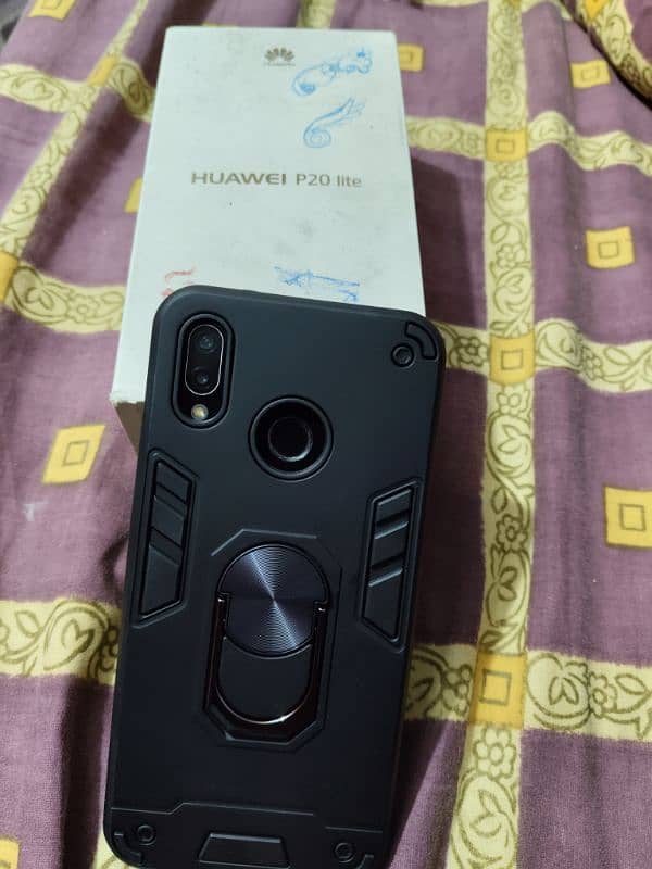 Huawei P20 lite 4gb 64gb, PTA approved with original box. 3