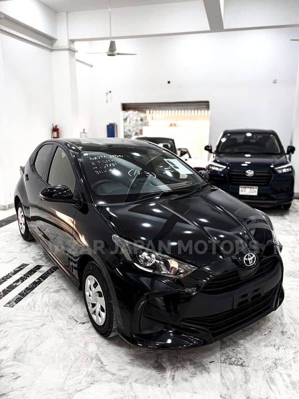 Toyota Yaris Hatchback X Model 2021 - import 2025 2