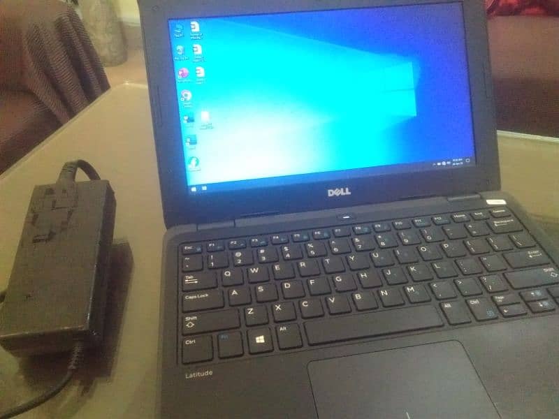 Dell Laptop 0