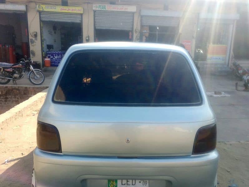 Daihatsu Cuore 2009 3