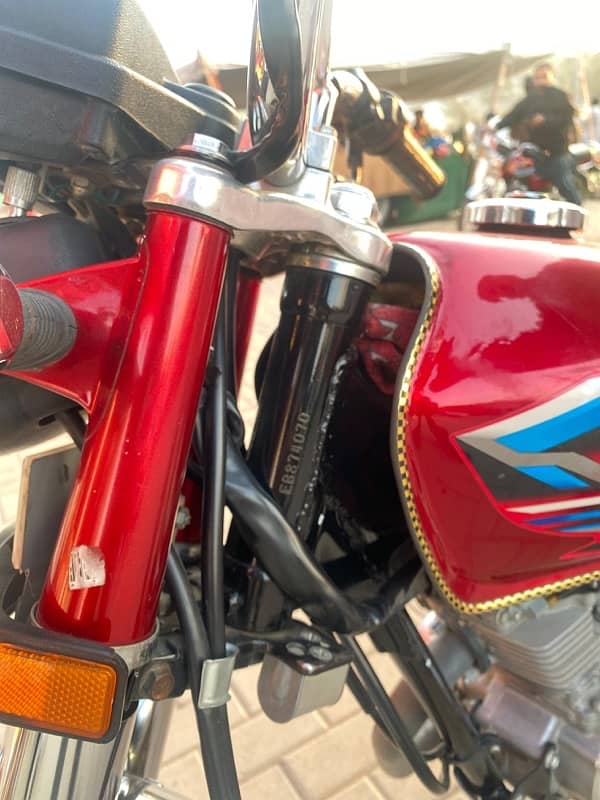 Honda 125 Red Color 2021 Model 5