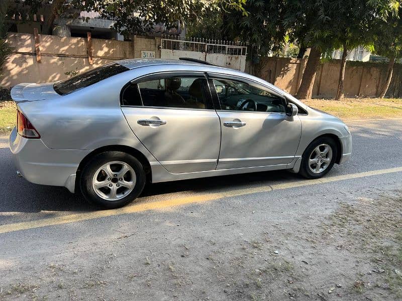 Honda Civic Prosmetic 2010 full option Sunroof 5